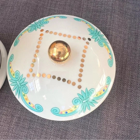 Lenox Decorative Coffee Canister The Carousel Collection Design 1995 vintage - Picture 9 of 12